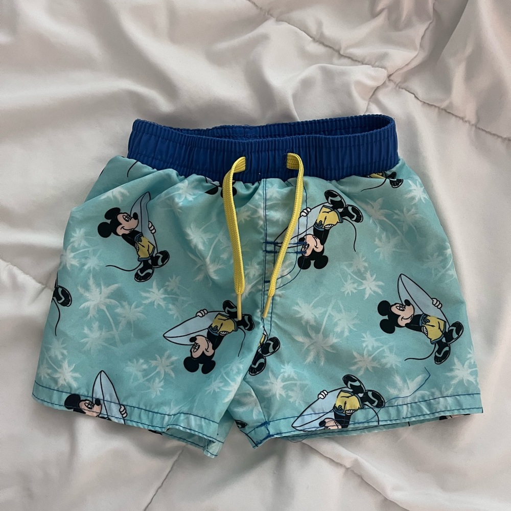 Swim shorts